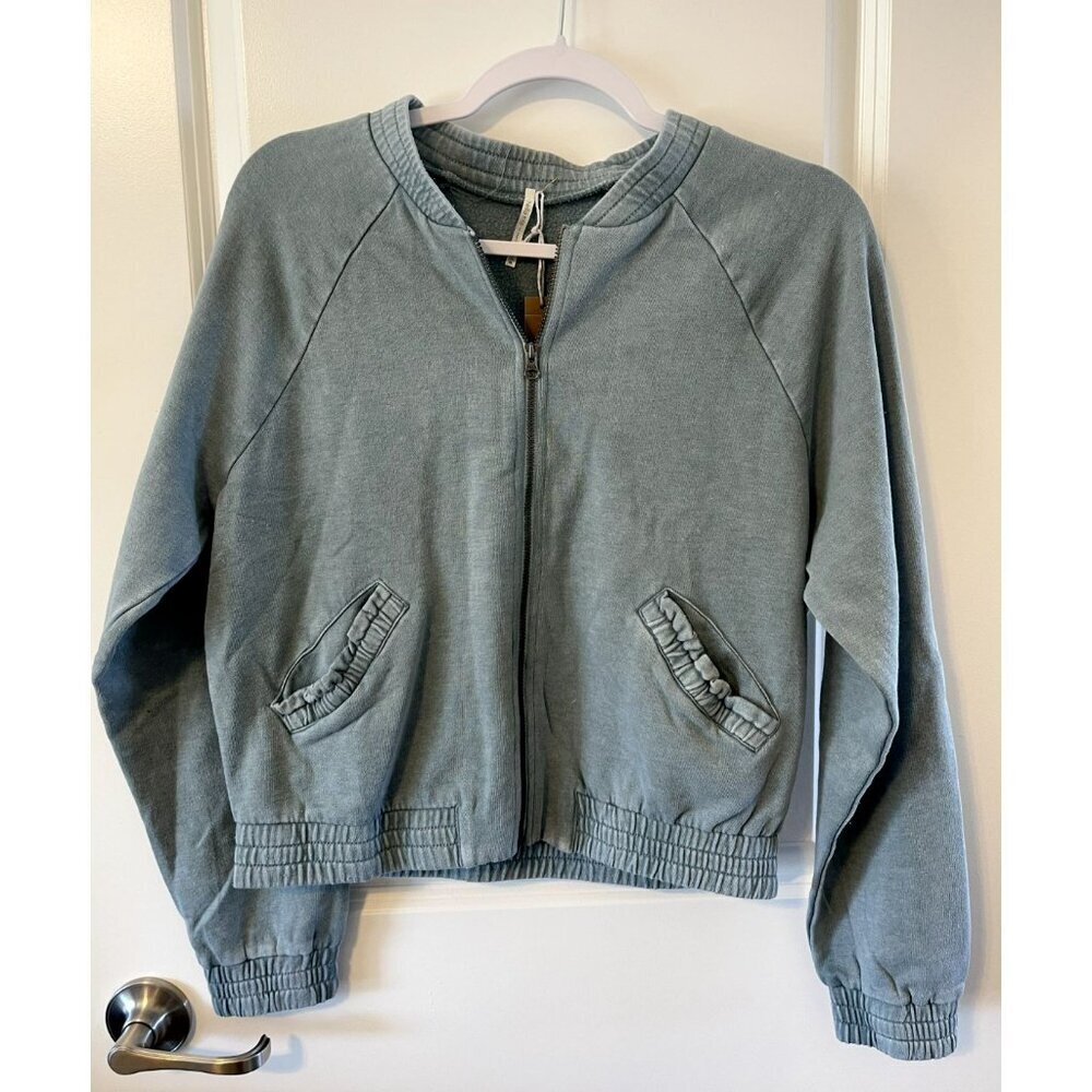 NWT REVOLVE Hello Nite Size XS Sea Green Sweater Jacket Zipup cute pocket detail